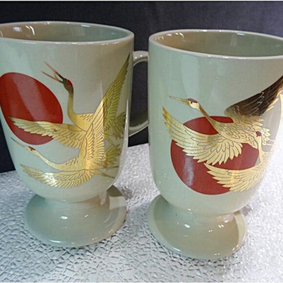 1970s Vintage Takahashi Porcelain 22kt Gold Crane Red Sun Mugs Pair - Picture 3 of 8